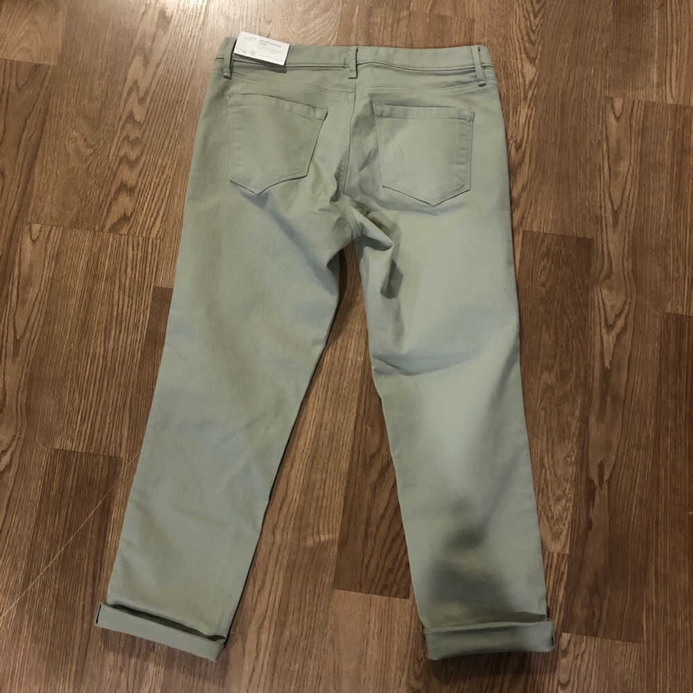 NWT Demin Cuffed Crop Loft Pants - 8 - Picture 3 of 4